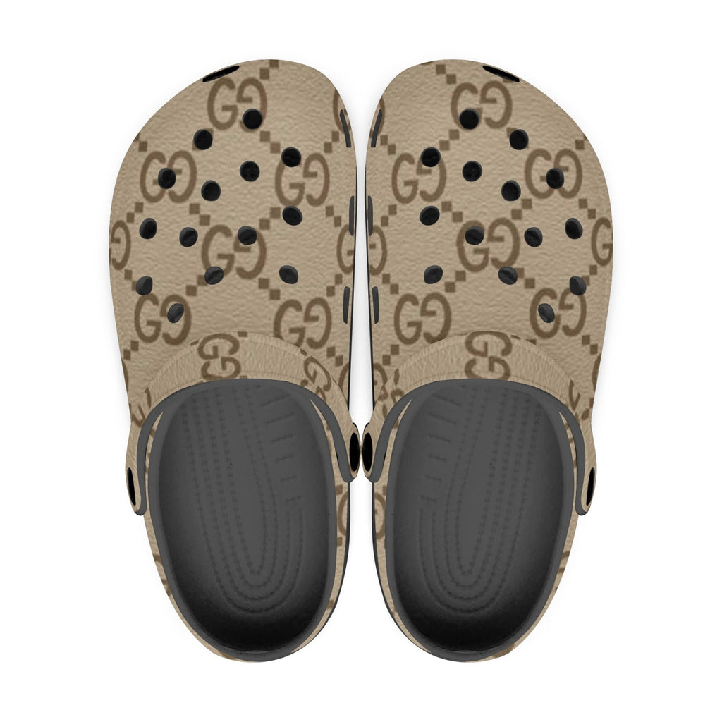 G-Fashion Black-base Clogs Men and Women Sizes