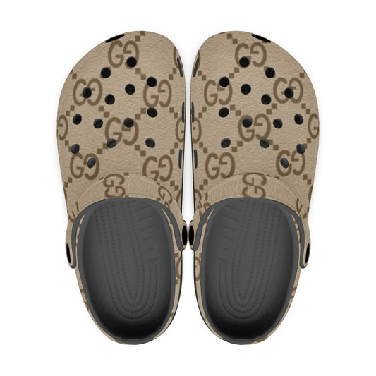 G-Fashion Black-base Clogs Men and Women Sizes